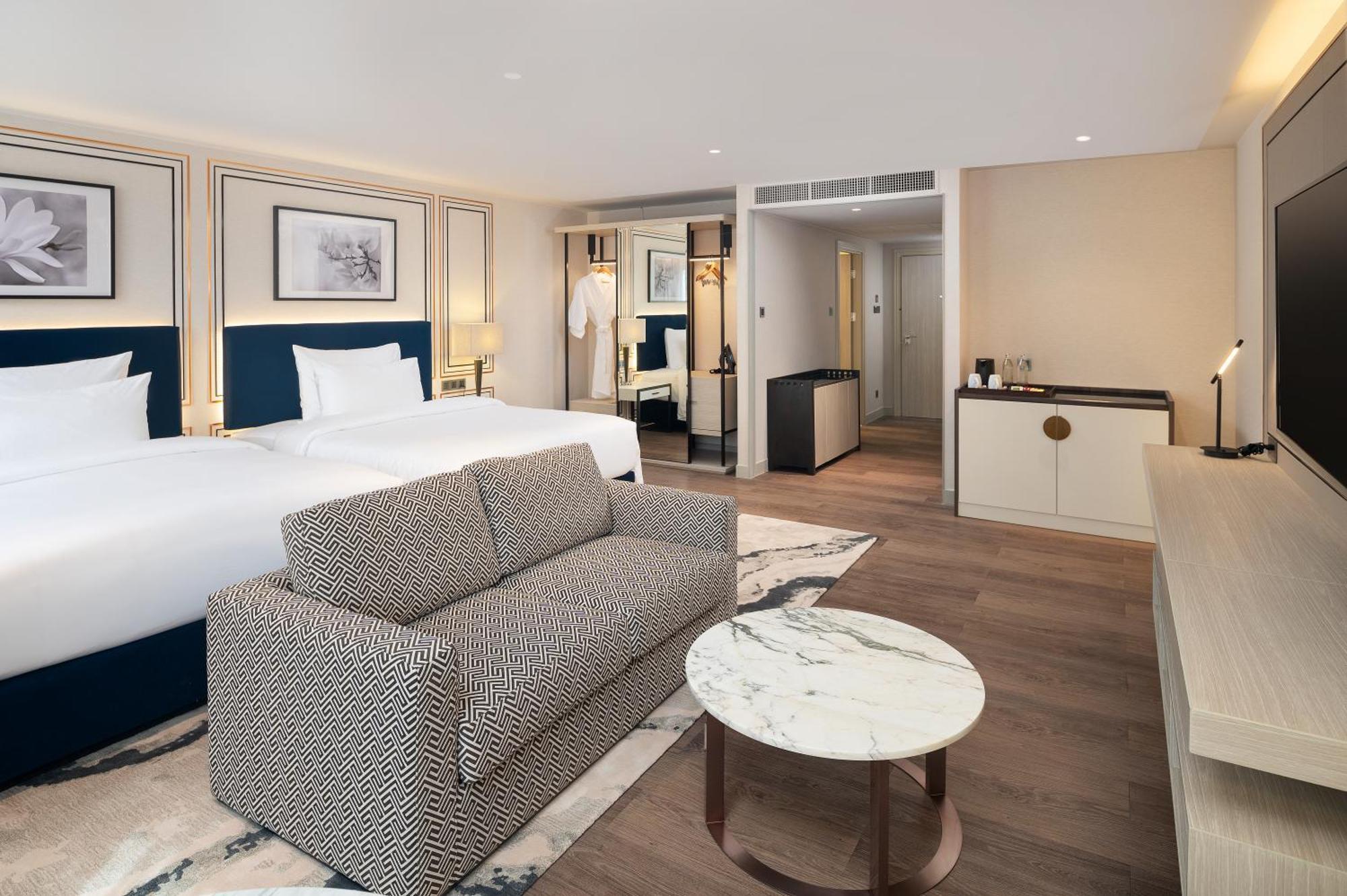 Hotel Chateau De 4*