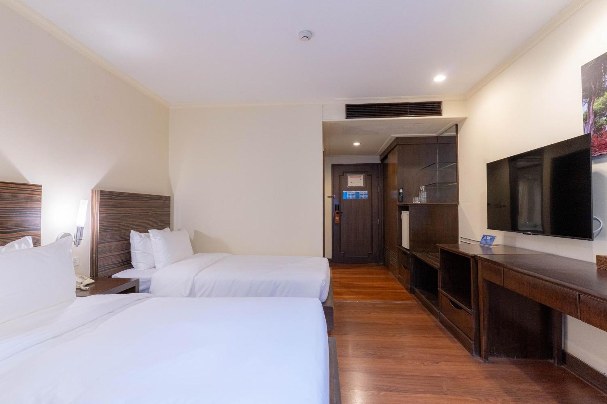 Journeyhub Sukhumvit 26, - Formely St Hotel 4*