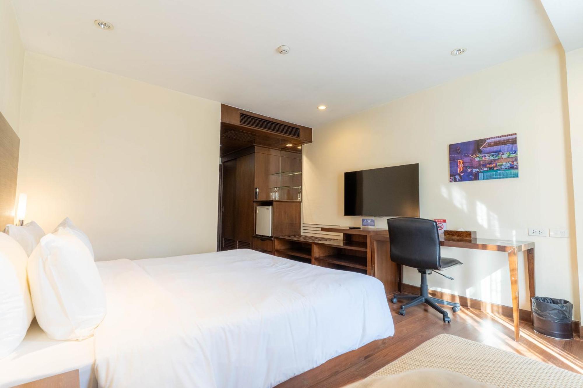 Journeyhub Sukhumvit 26, - Formely St 4* Bangkok