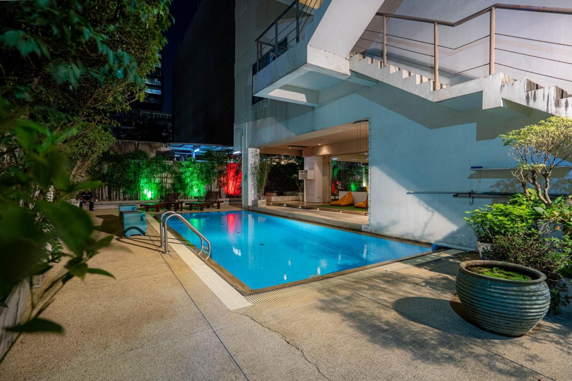 Journeyhub Sukhumvit 26, - Formely St 4* Bangkok