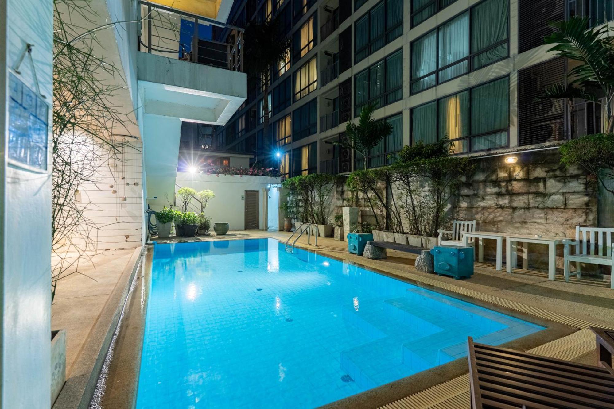 Journeyhub Sukhumvit 26, - Formely St Bangkok
