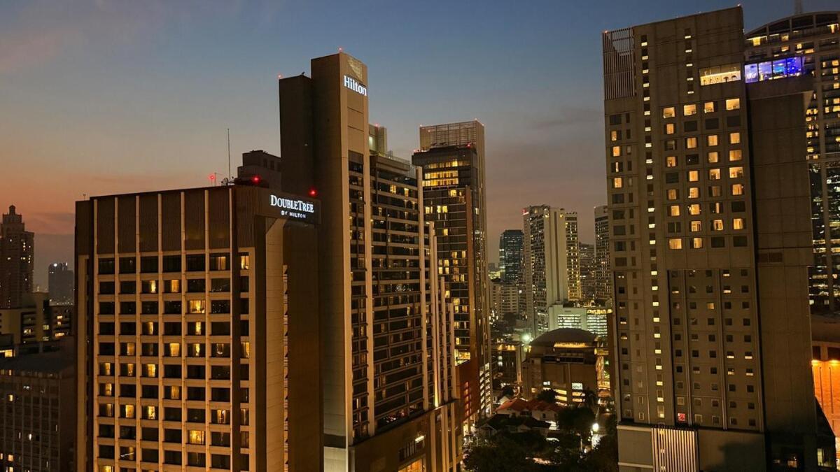 2br Next Phrom Phonybts Sukhumvit Apartment *