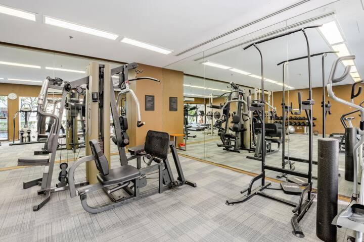 2br Next Phrom Phonybts Sukhumvit Apartment