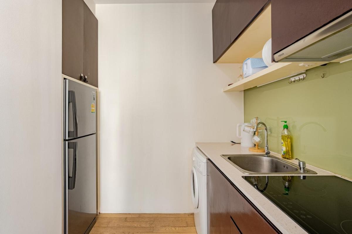 Apartment 2br Next Phrom Phonybts Sukhumvit *