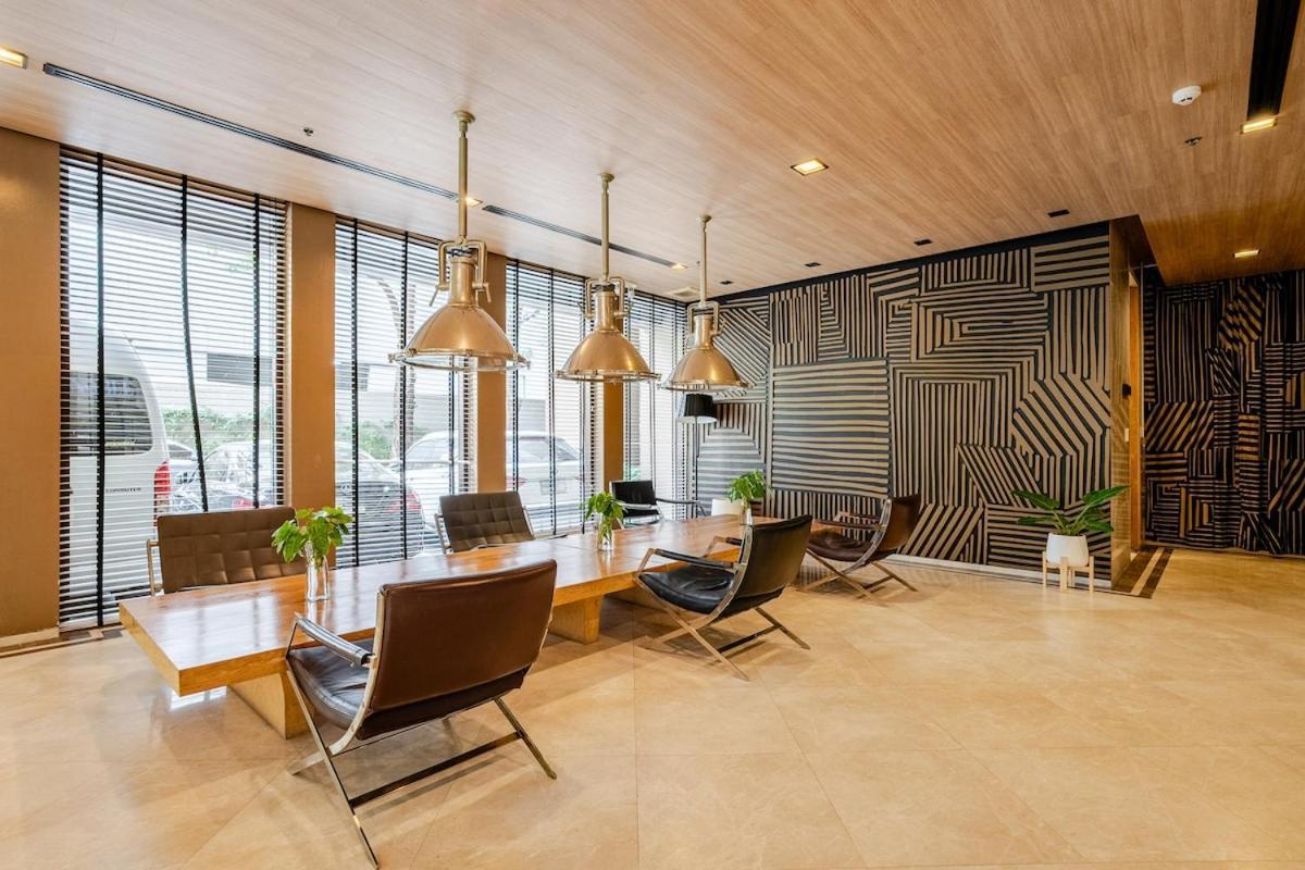 Apartment 2br Next Phrom Phonybts Sukhumvit