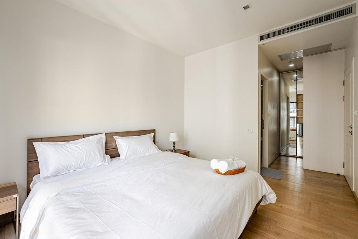Apartment 2br Next Phrom Phonybts Sukhumvit Bangkok