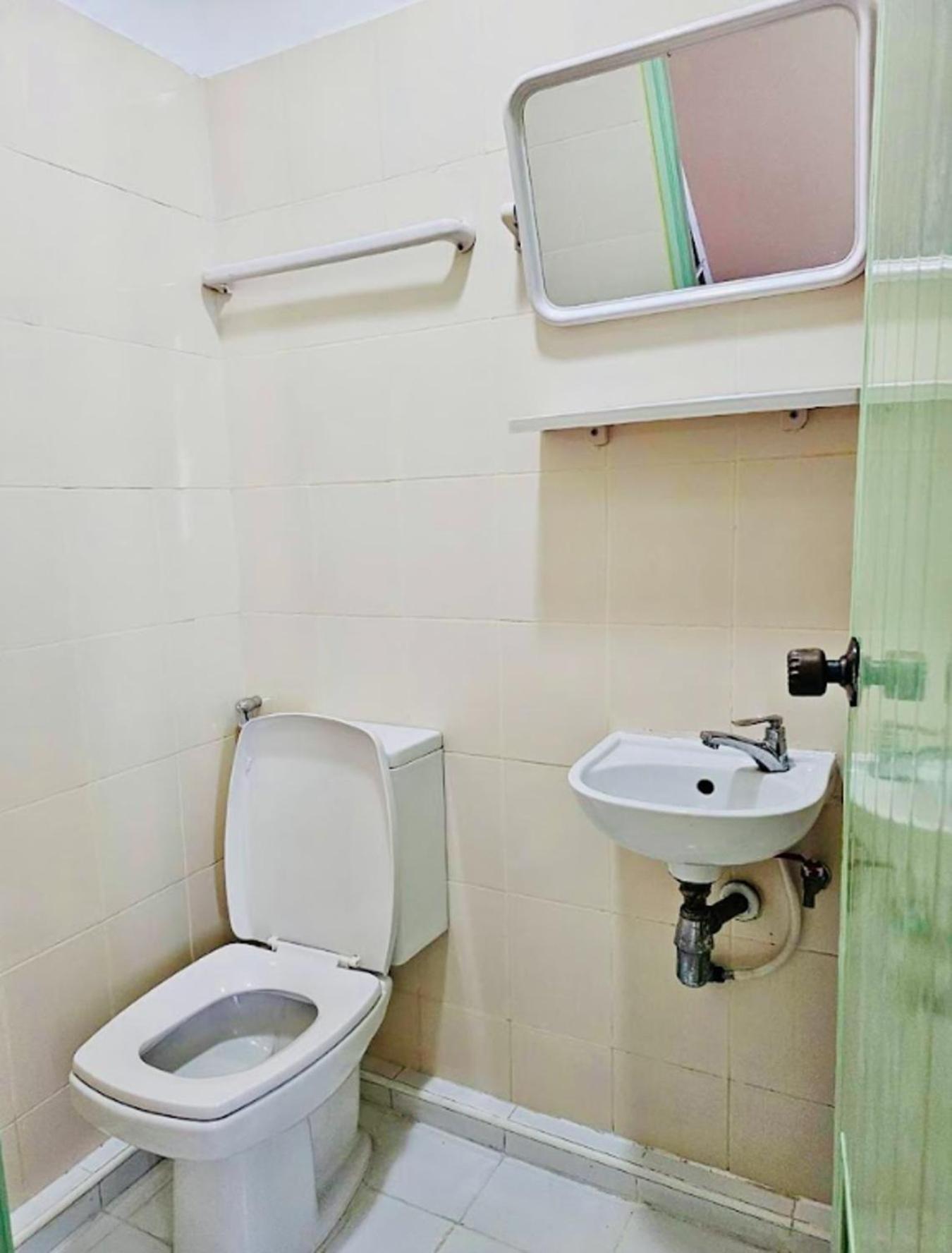 Reehouse@soi Cowboy/asoke Bts Affittacamere Bangkok