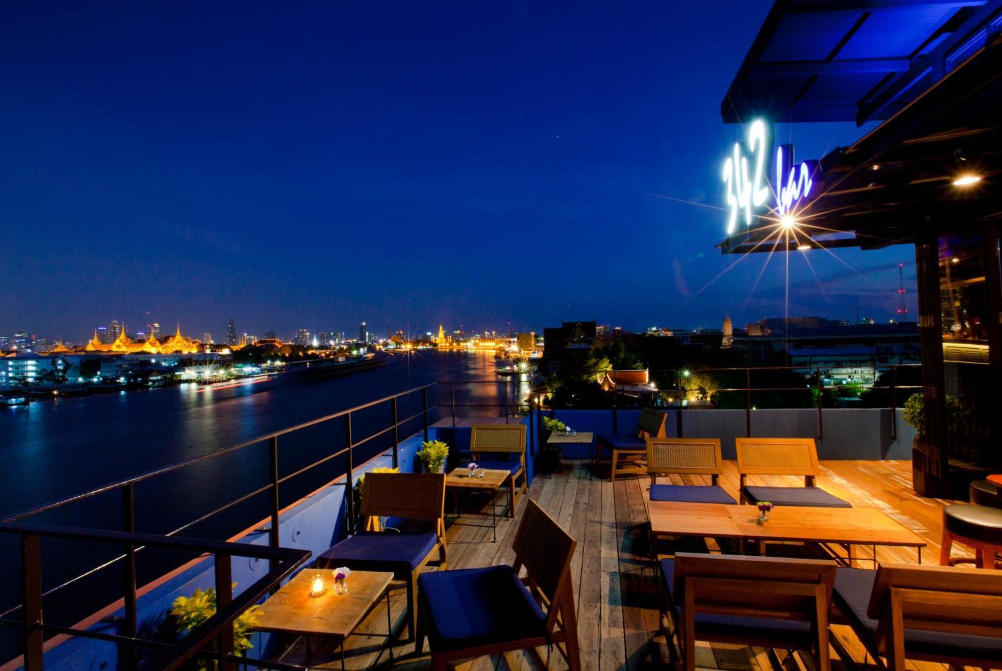 Baan Wanglang Riverside, Bangkok