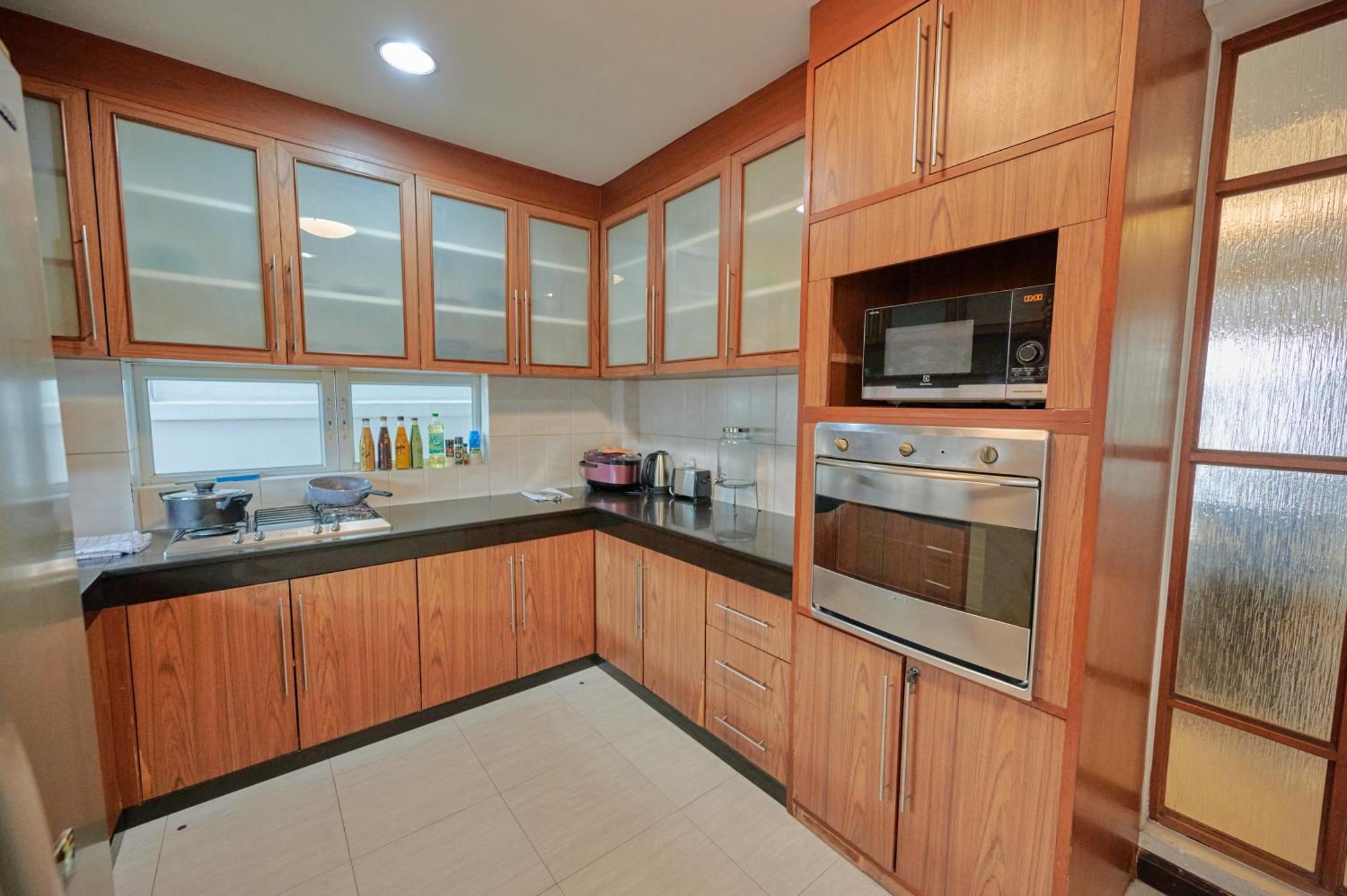 Low-rise House For Groups Near Bts & Emdistrict For Spacious Cozy *