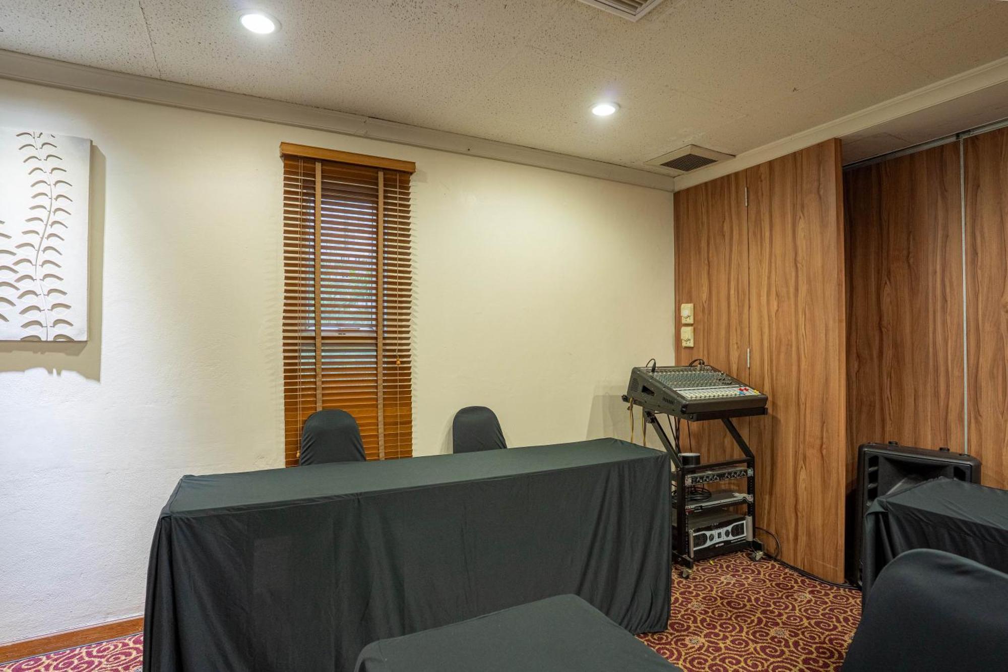 Journeyhub Sukhumvit 26, - Formely St Bangkok