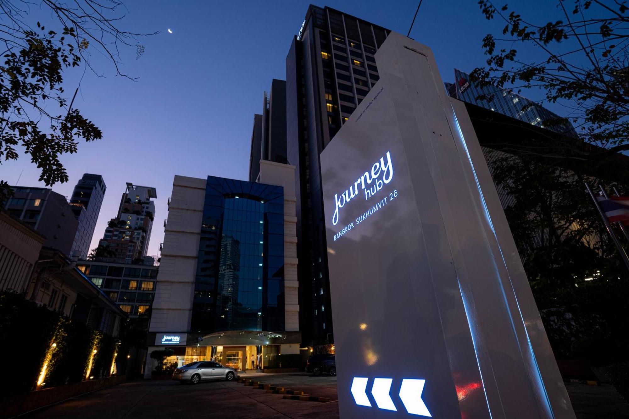 Hotel Journeyhub Sukhumvit 26, - Formely St Bangkok