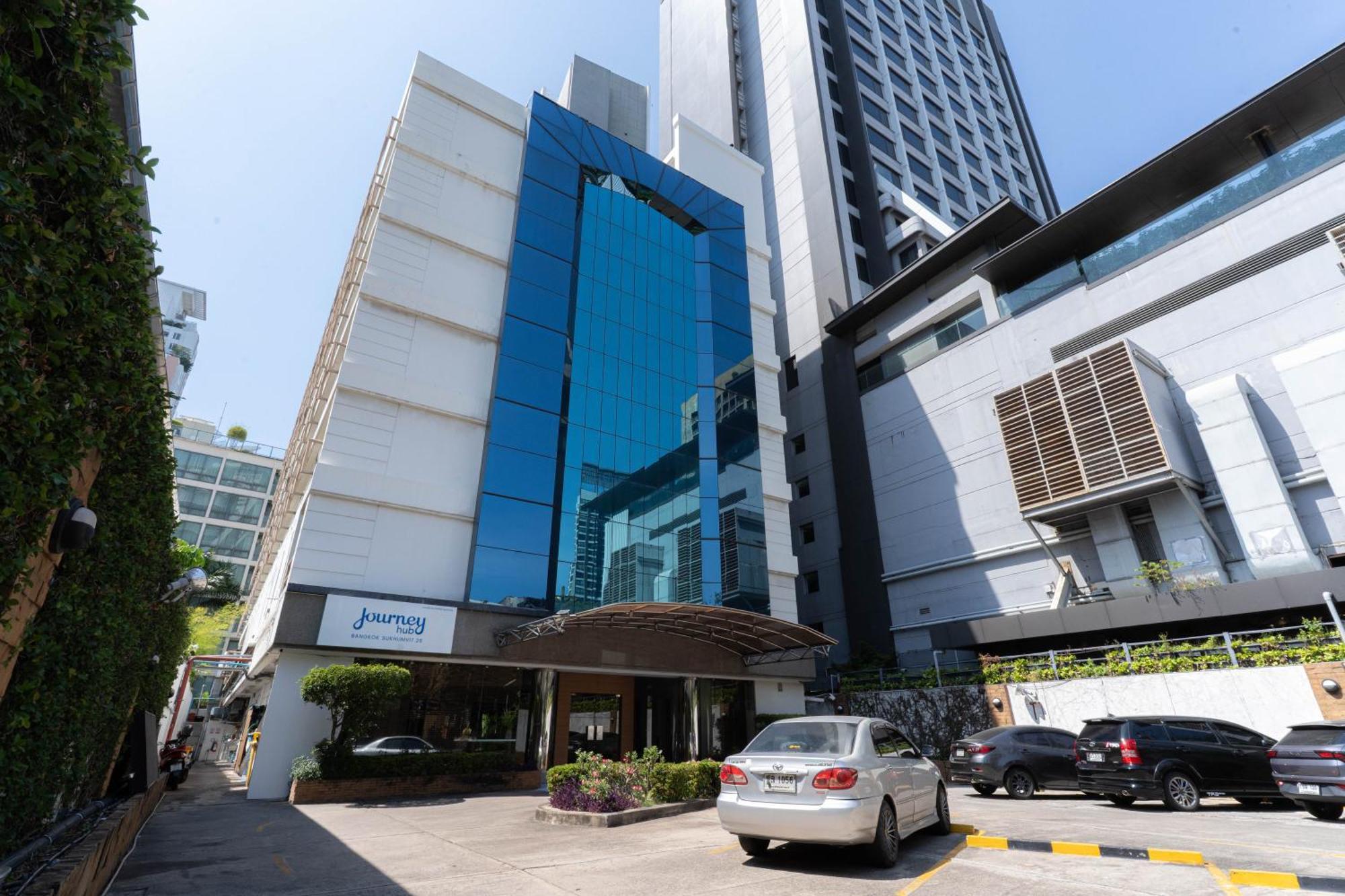 Hotel Journeyhub Sukhumvit 26, - Formely St 4*
