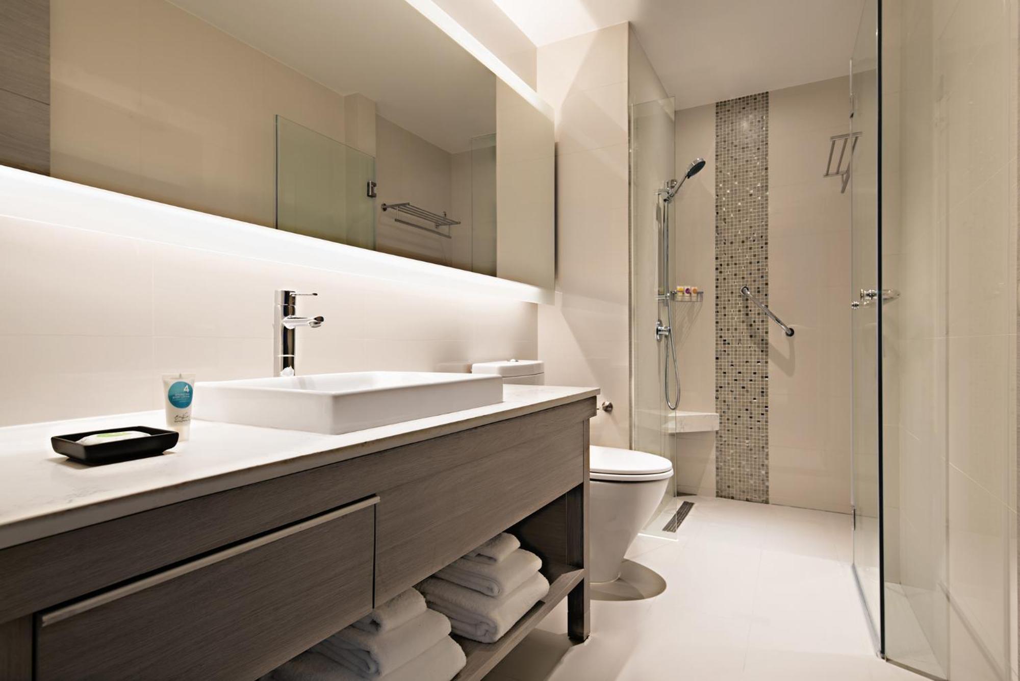 Hyatt Place Sukhumvit 24
