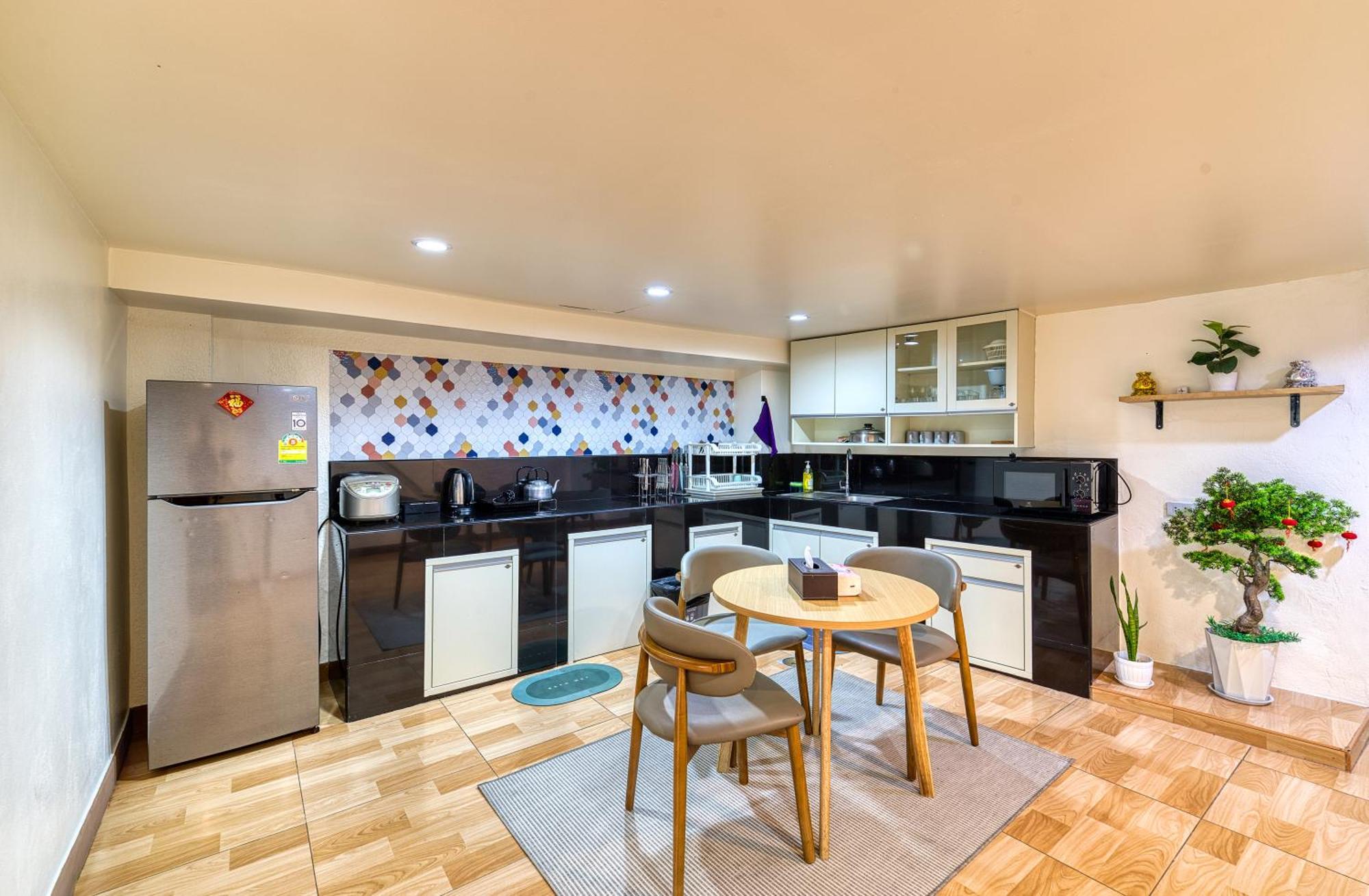 Watergate Townhouse 曼谷中心水門家 Vakantiehuis *