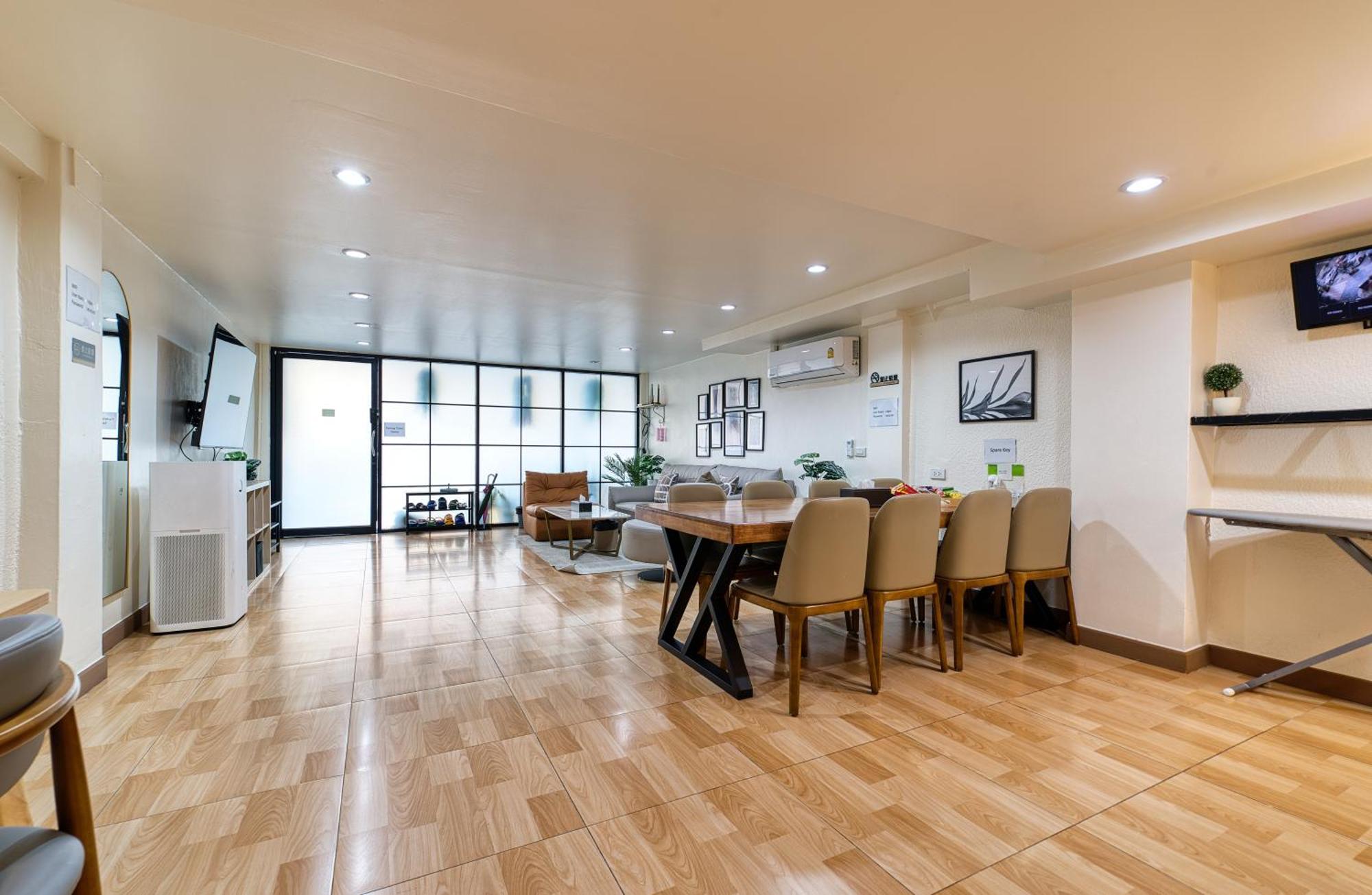 Watergate Townhouse 曼谷中心水門家 Vakantiehuis Bangkok