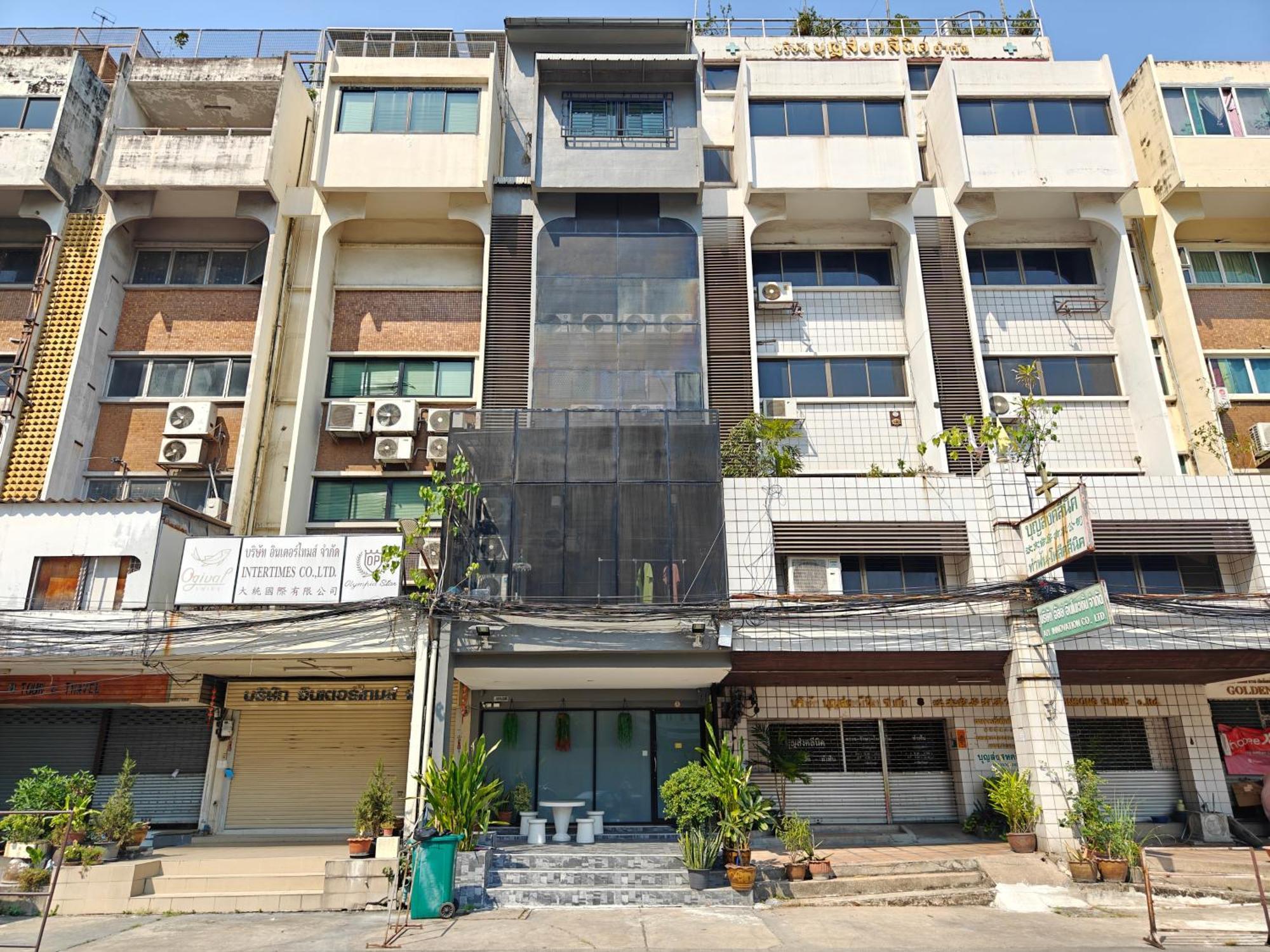 Watergate Townhouse 曼谷中心水門家 Vakantiehuis *