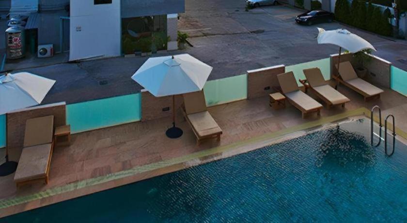 Hotel Lee Nova