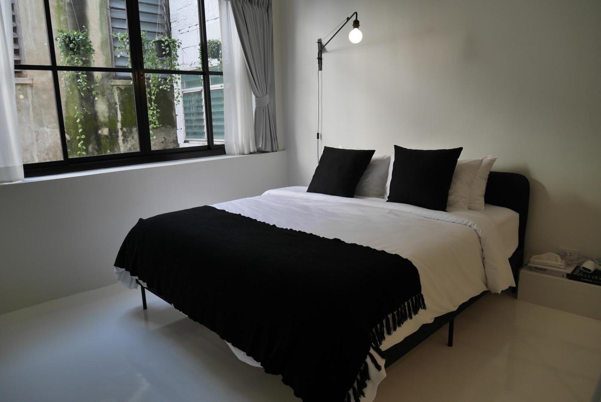 Dear Sunday Hometel Pangsapuri Bangkok