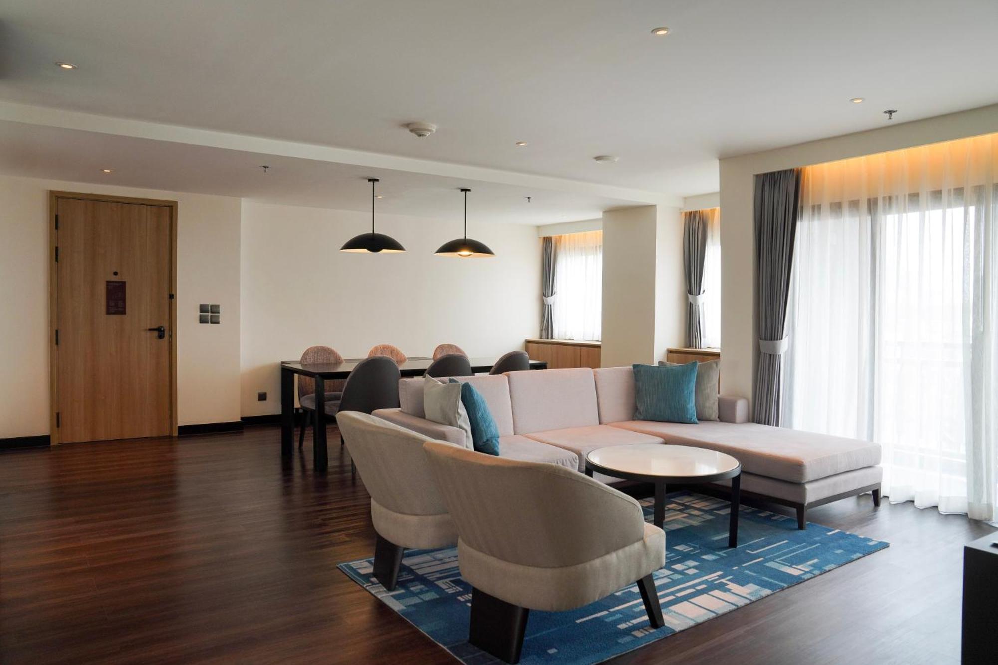 Marriott Executive Bangkok, Sukhumvit 50 5* Bangkok