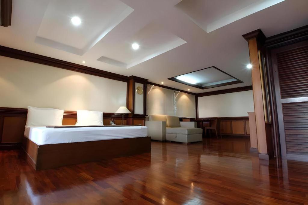 Alameda Hotel