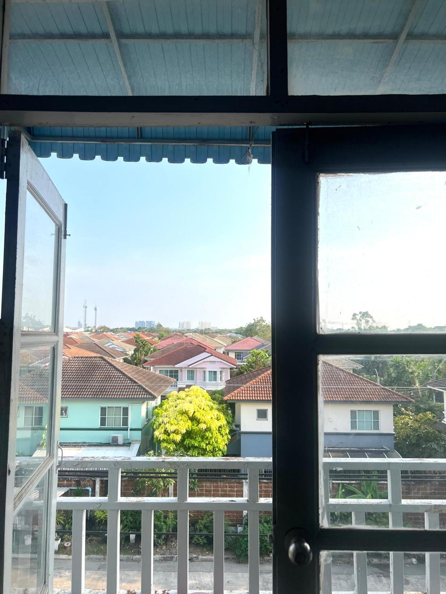 Private 3rd Floor *