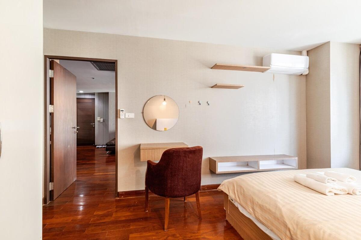 Appartement Large With 2beds Bts Chitlom Sukhumvit Bkk Bangkok