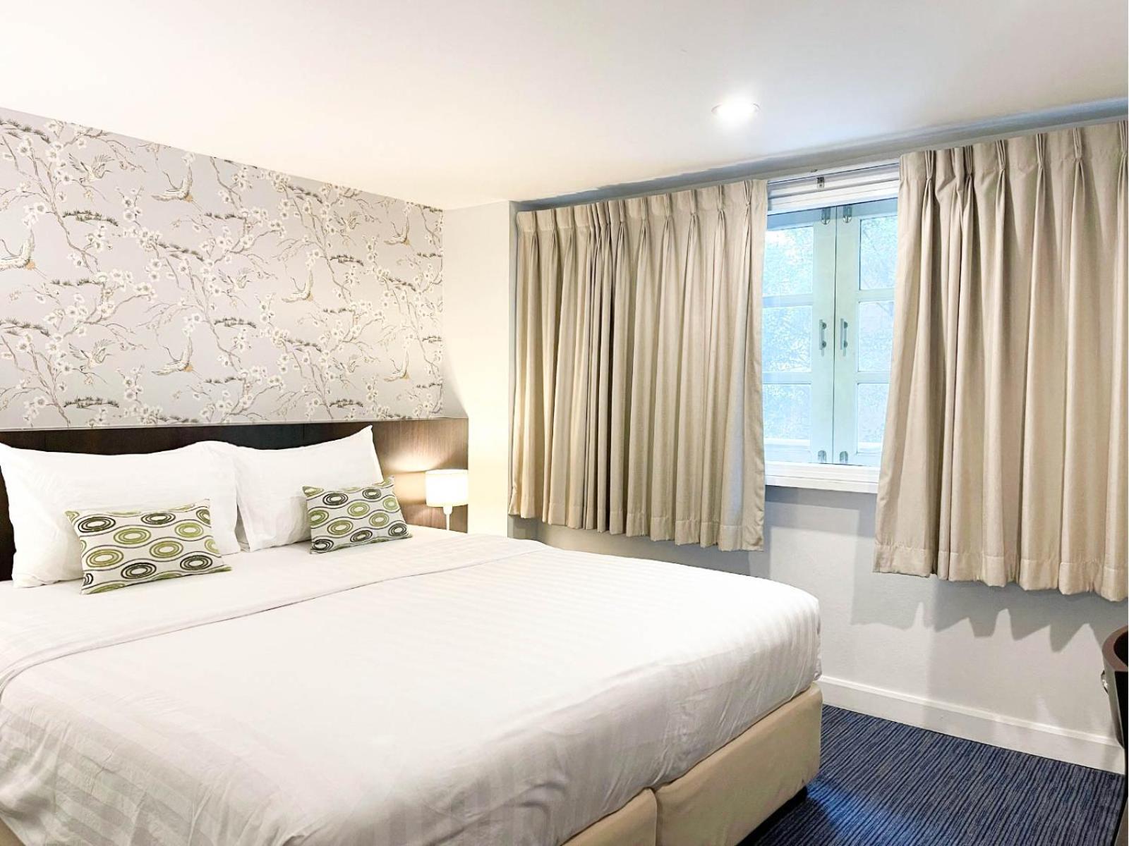 24 Hotel 3*