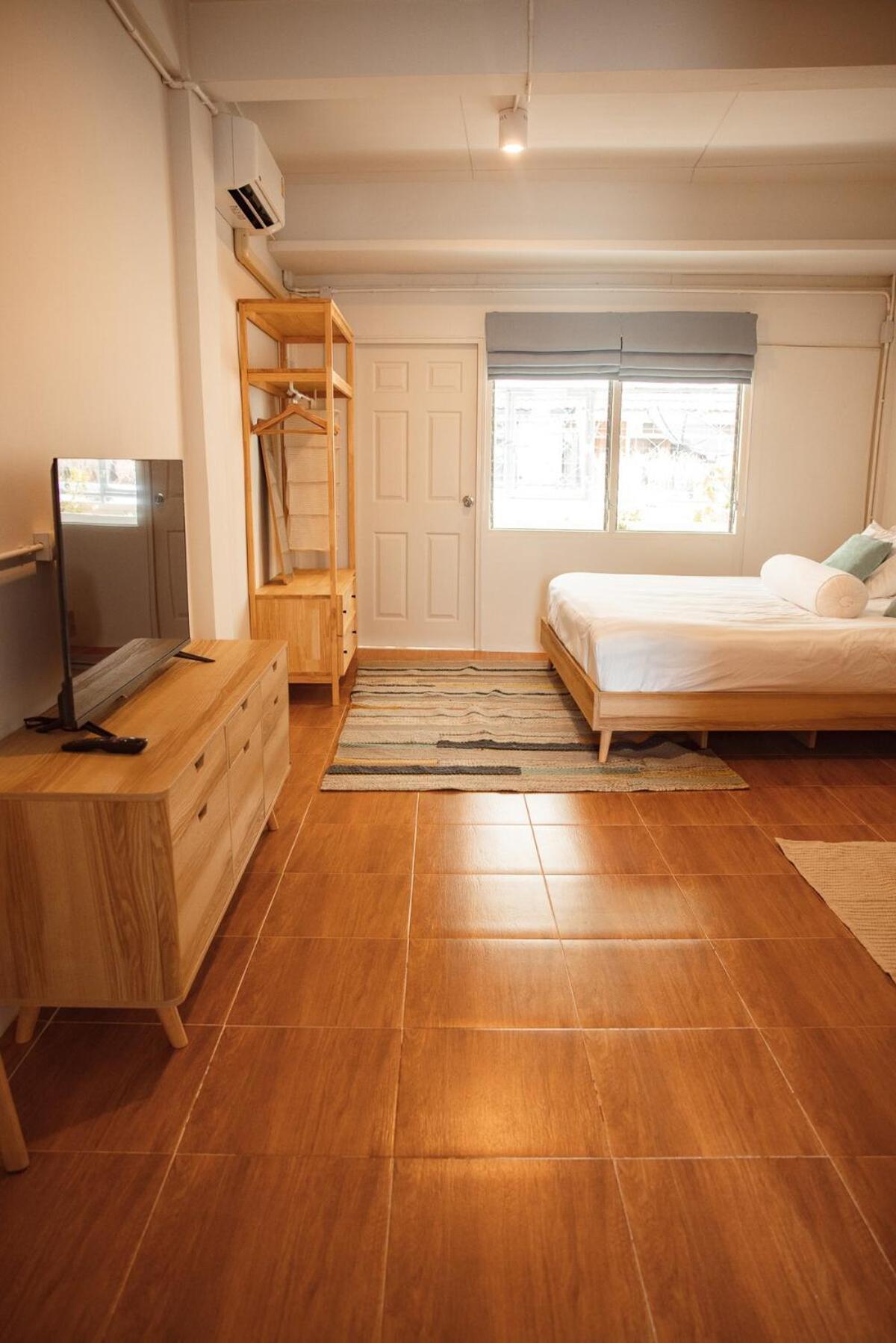 Spacious Relaxing Townhouse With Rooftop In Ekamai Casa vacanze *