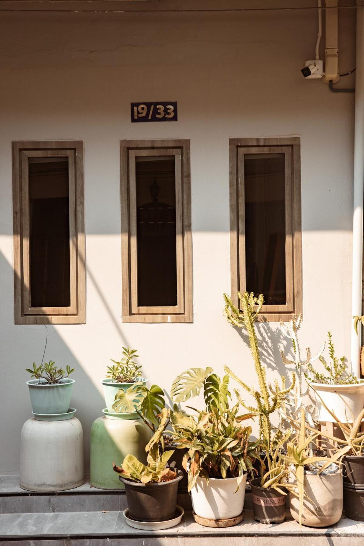 Spacious Relaxing Townhouse With Rooftop In Ekamai Bangkok