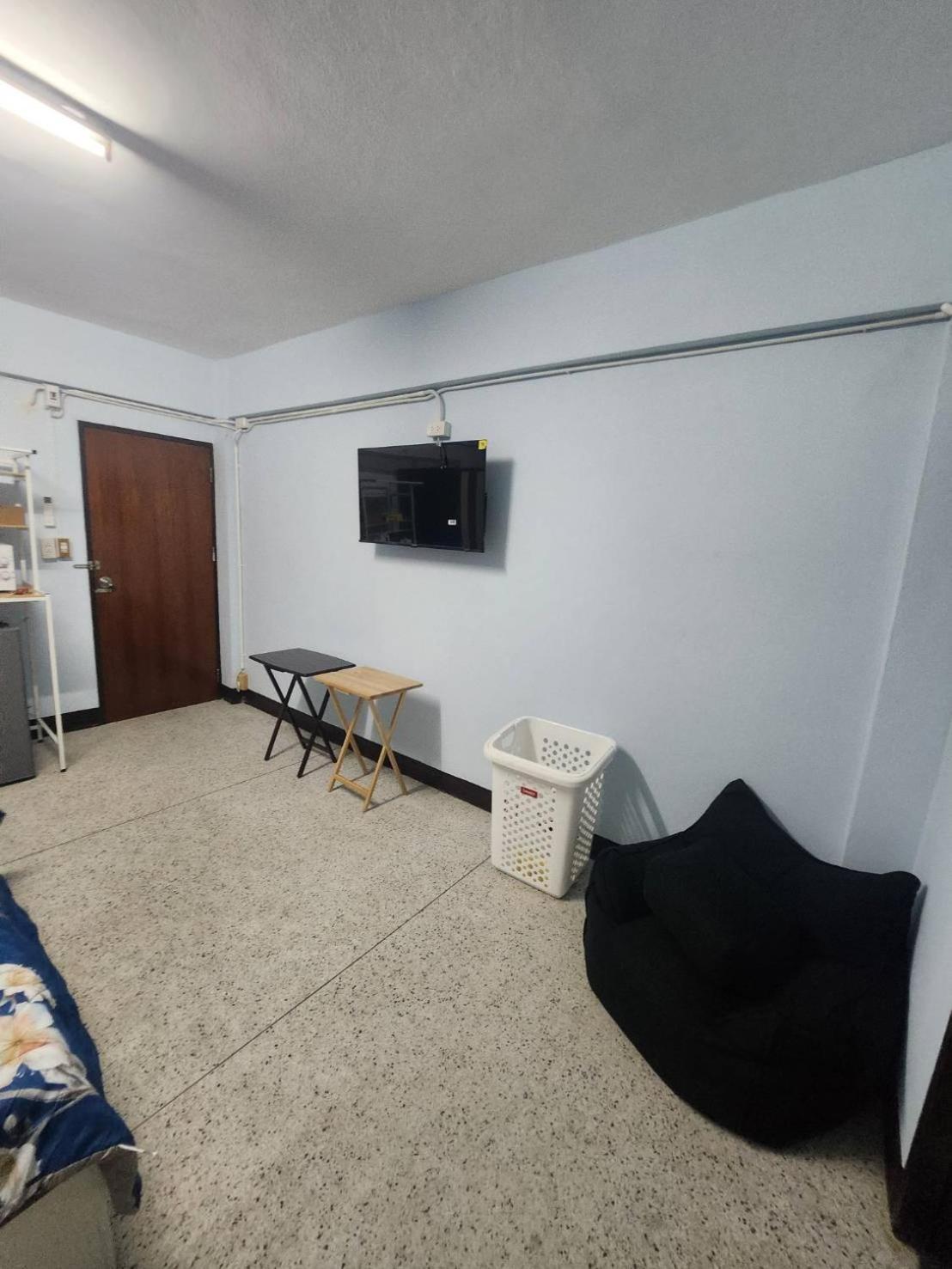 Beach Room Guest house Bangkok