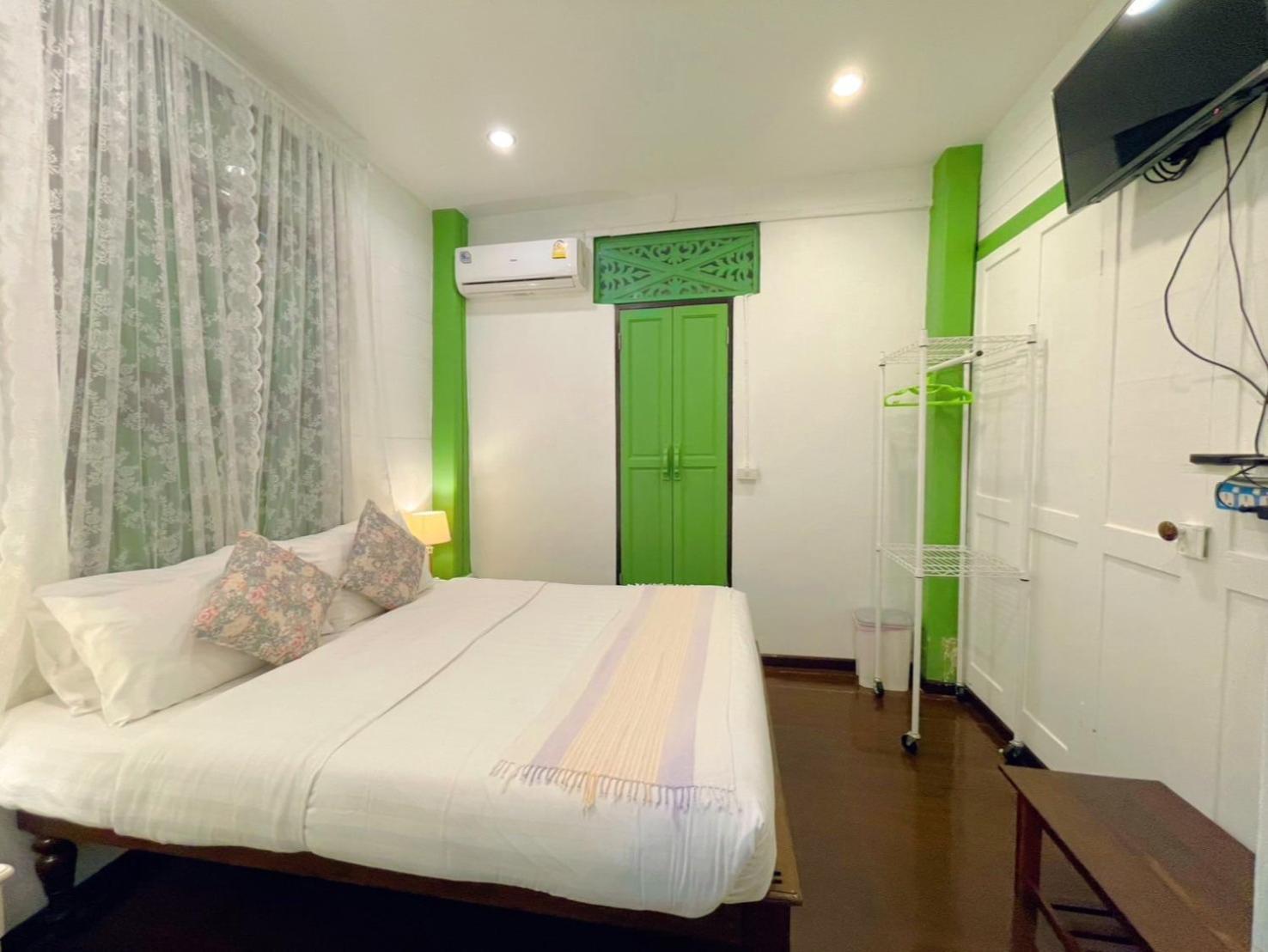 Teak House Rumah tetamu Bangkok
