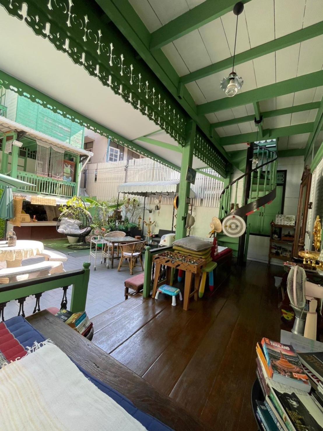 Teak House Rumah tetamu Bangkok