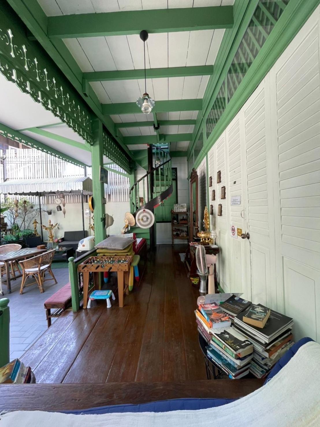 Rumah tetamu Teak House Bangkok