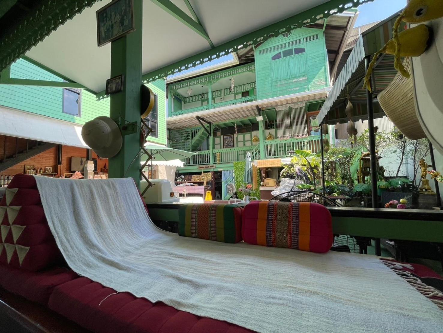 Teak House Banguecoque