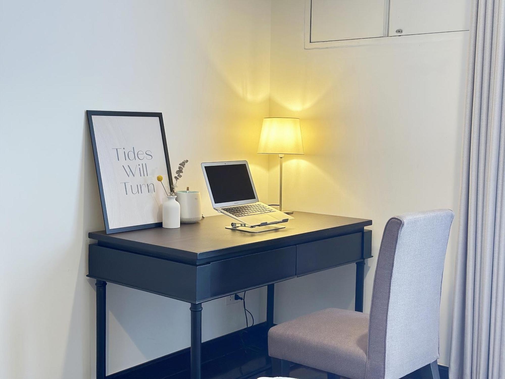 Spacious Sukhumvit Ment Near Emsphere Bts Phrom Phong Apartment *
