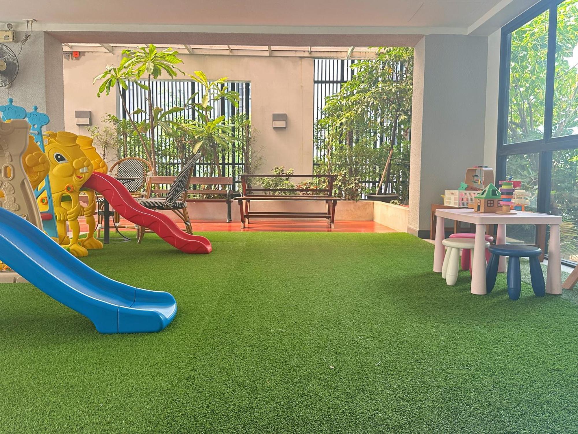 Spacious Sukhumvit Ment Near Emsphere Bts Phrom Phong