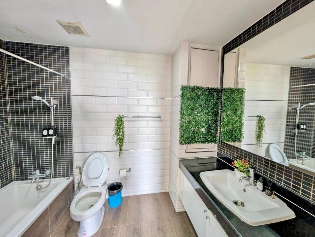 Center Nana 4-guest 100m Nana Bts Apartment Bangkok