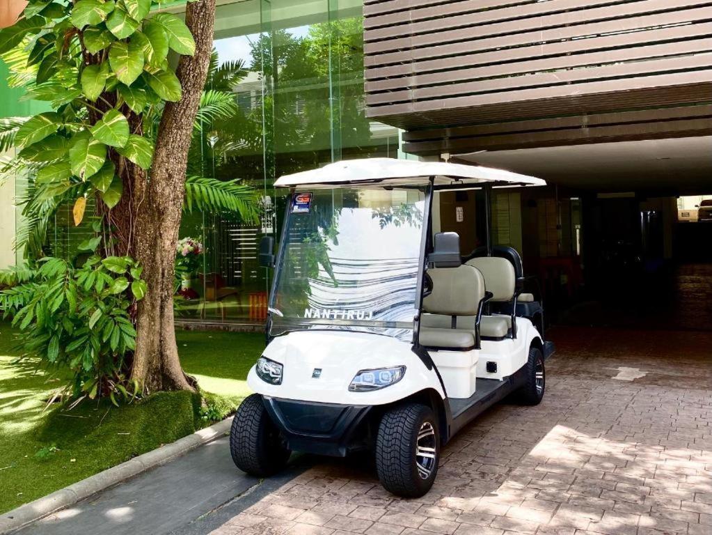 Cozy, Spacious 2-bedder With City, Park View, Near Nana Bts * Bangkok