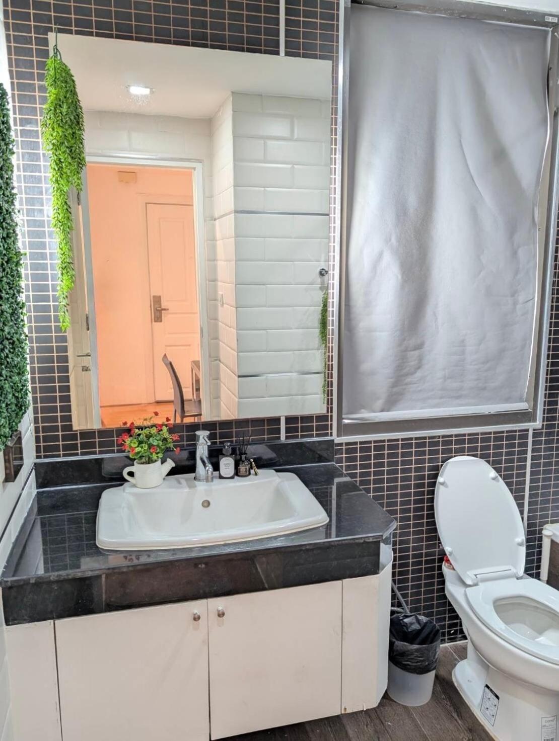 Cozy, Spacious 2-bedder With City, Park View, Near Nana Bts * Bangkok