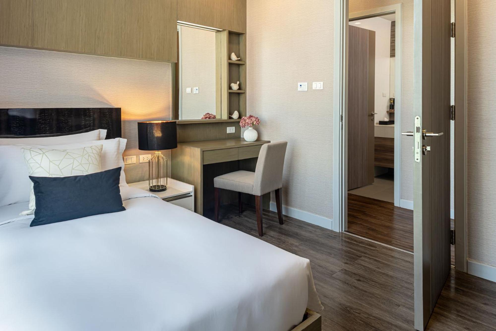 Hotel Metropolis Bangkok, Tapestry Collection By Hilton 4*