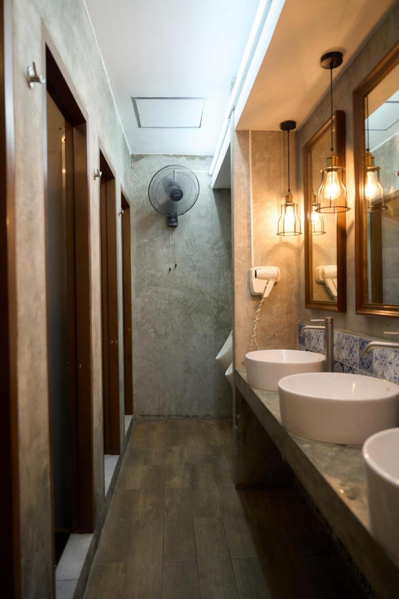 Lamoon Vivit Hotel 3*