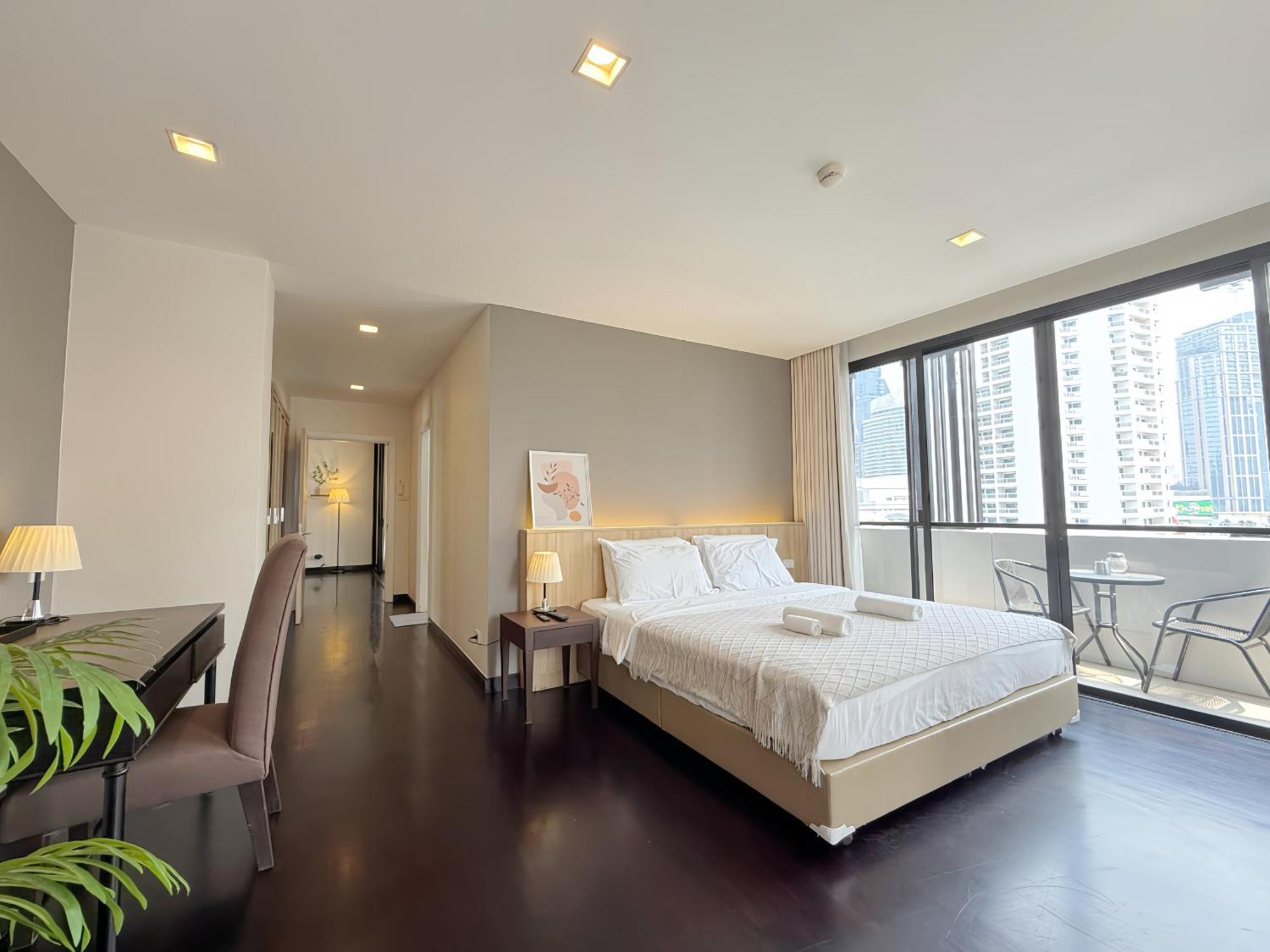 Apartment Spacious Sukhumvit Ment Near Emsphere Bts Phrom Phong