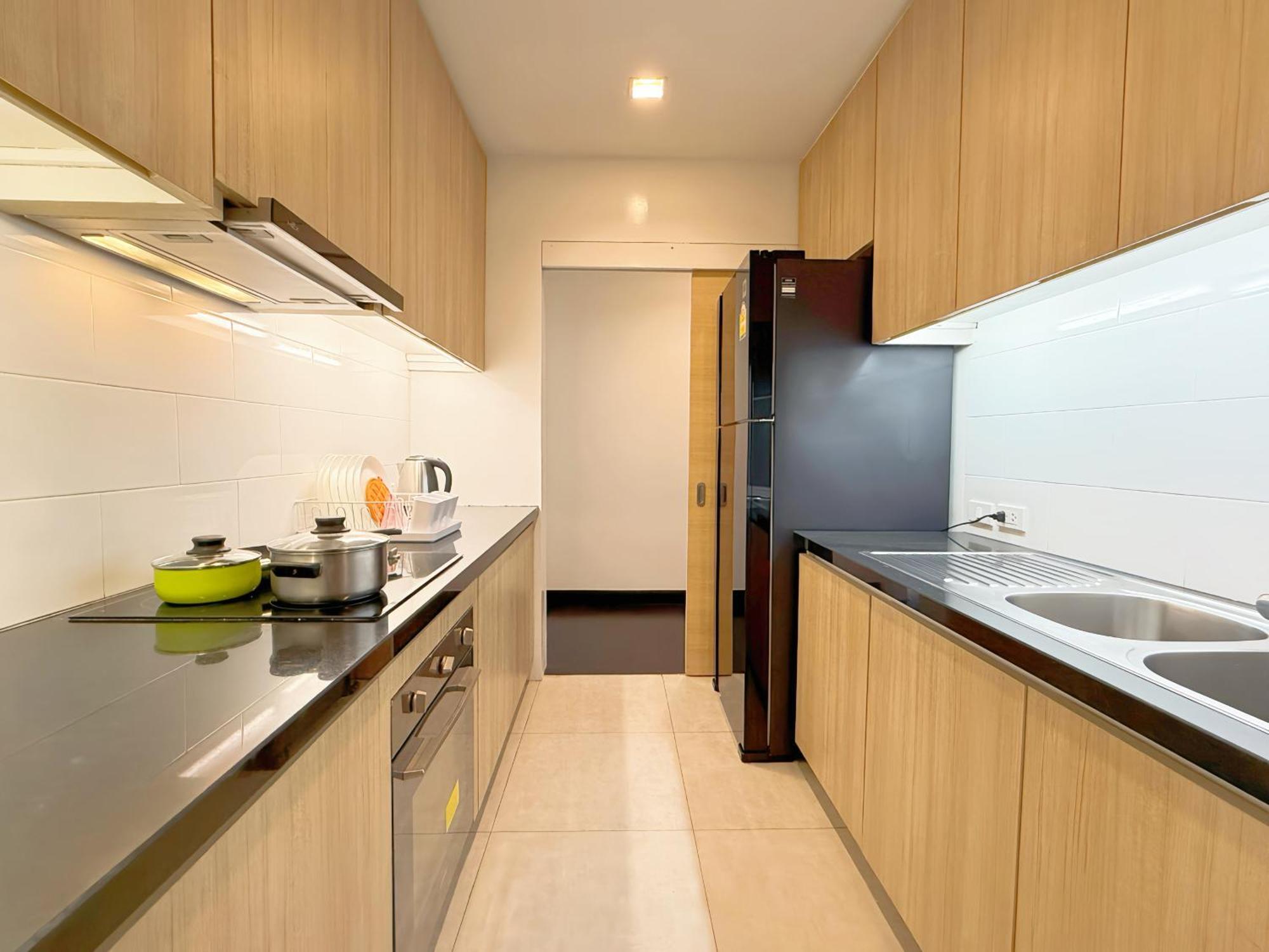 Apartment Spacious Sukhumvit Ment Near Emsphere Bts Phrom Phong *