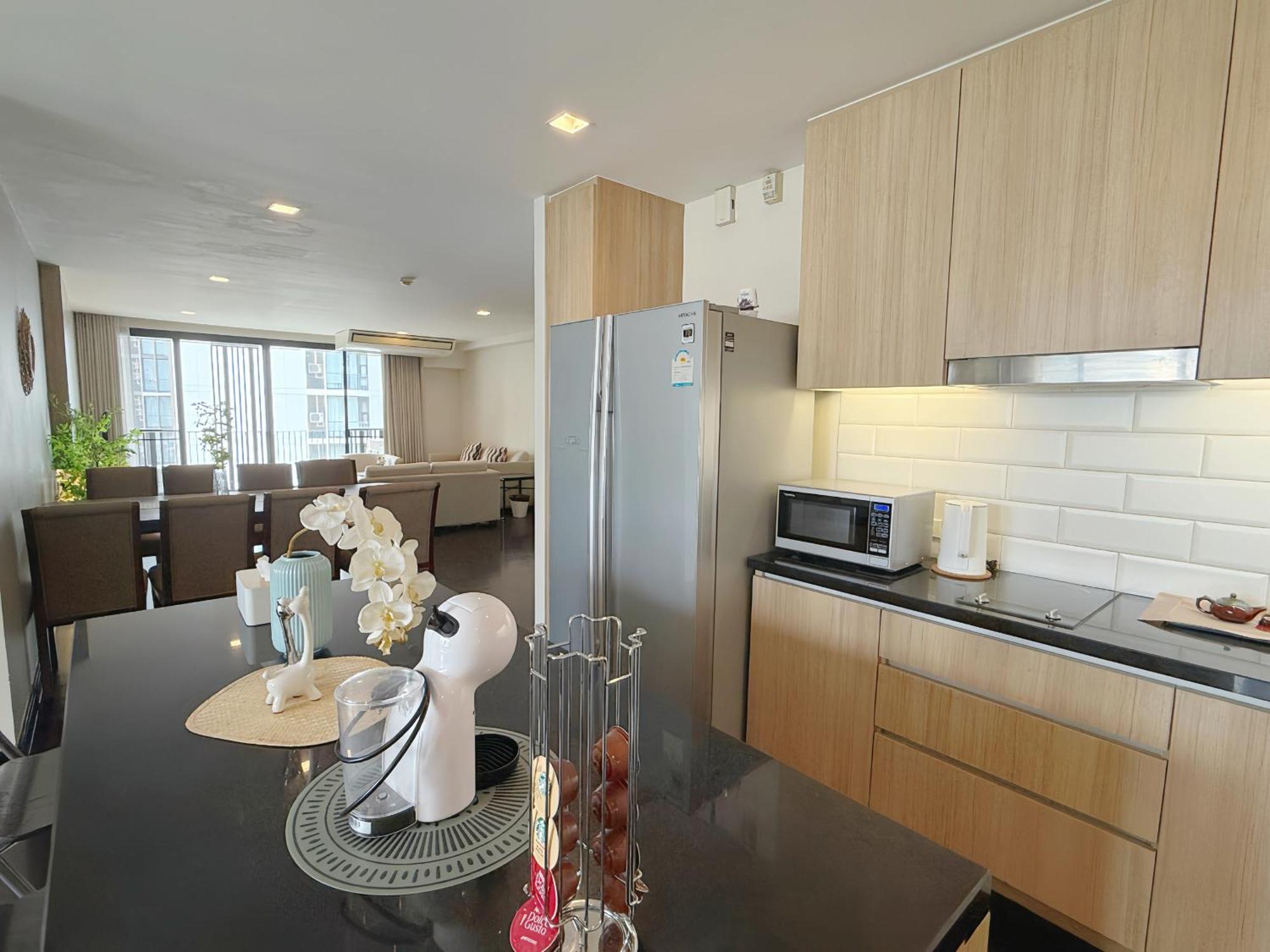 Spacious Sukhumvit Ment Near Emsphere Bts Phrom Phong * Bangkok