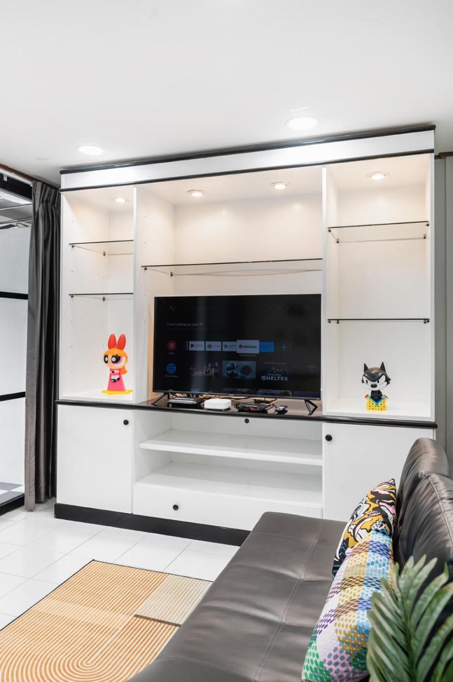 Miq Hk16-3br Ratchada-huaykwang Mrt With Pool Table Near Jodd Fair Bangkok