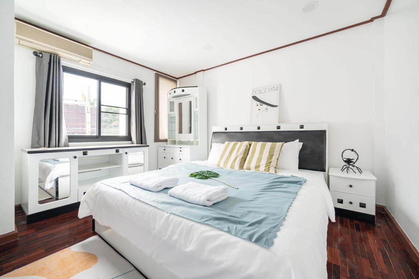 Miq Hk16-3br Ratchada-huaykwang Mrt With Pool Table Near Jodd Fair Villa