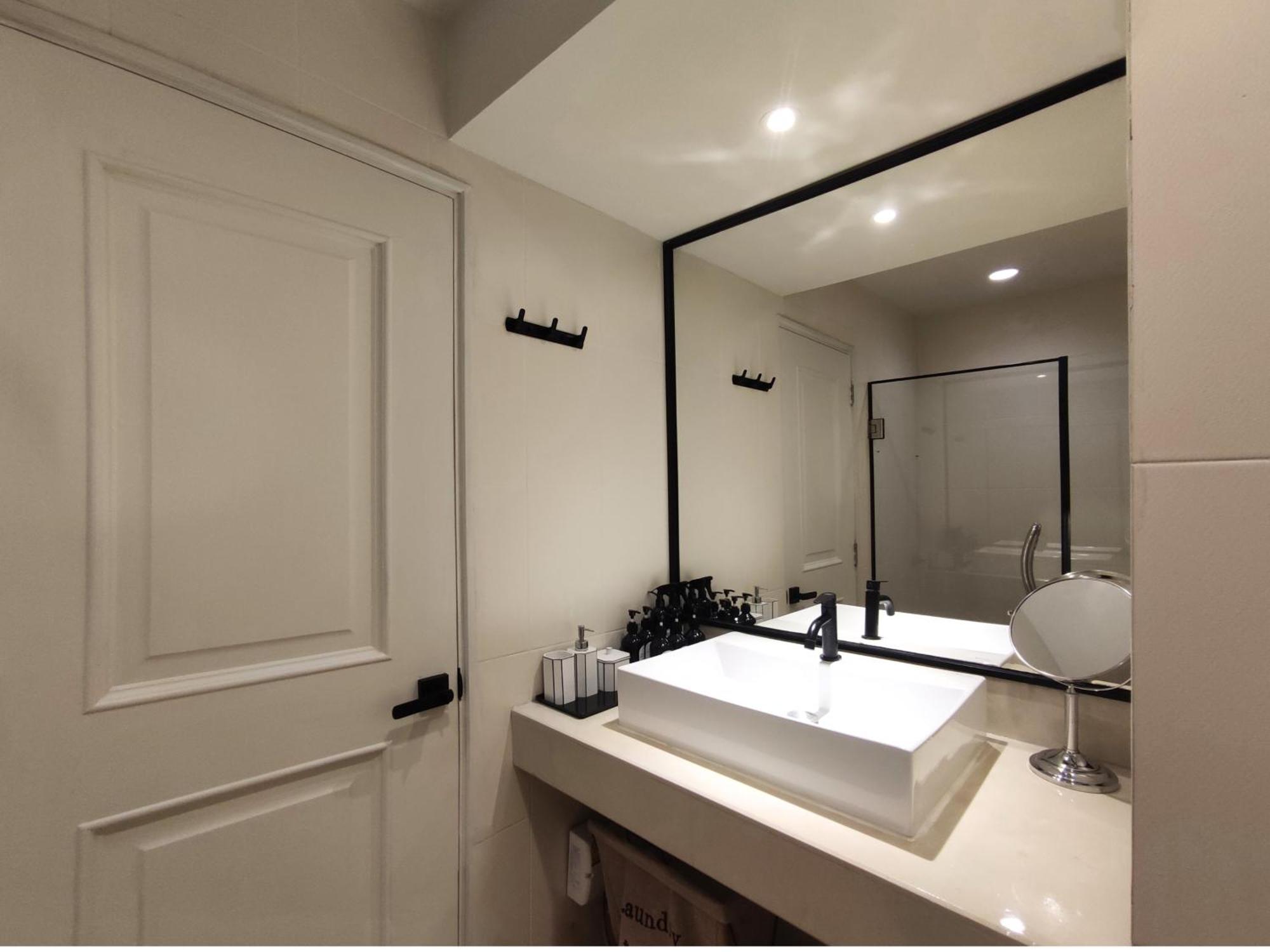 Luxe Design L Wellness & Tropical Retreat L No Fee Apartment *