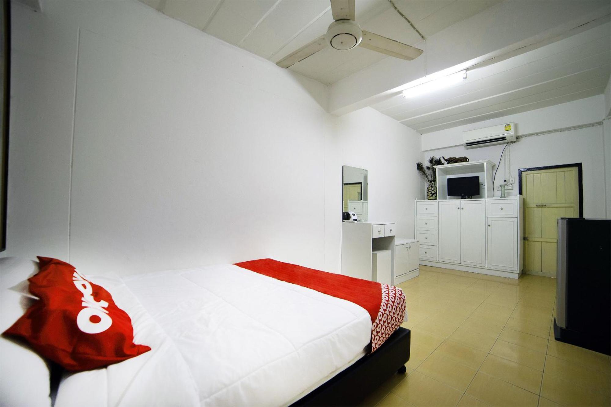 Oyo 560 Chang Suvarnabhumi Albergue Banguecoque