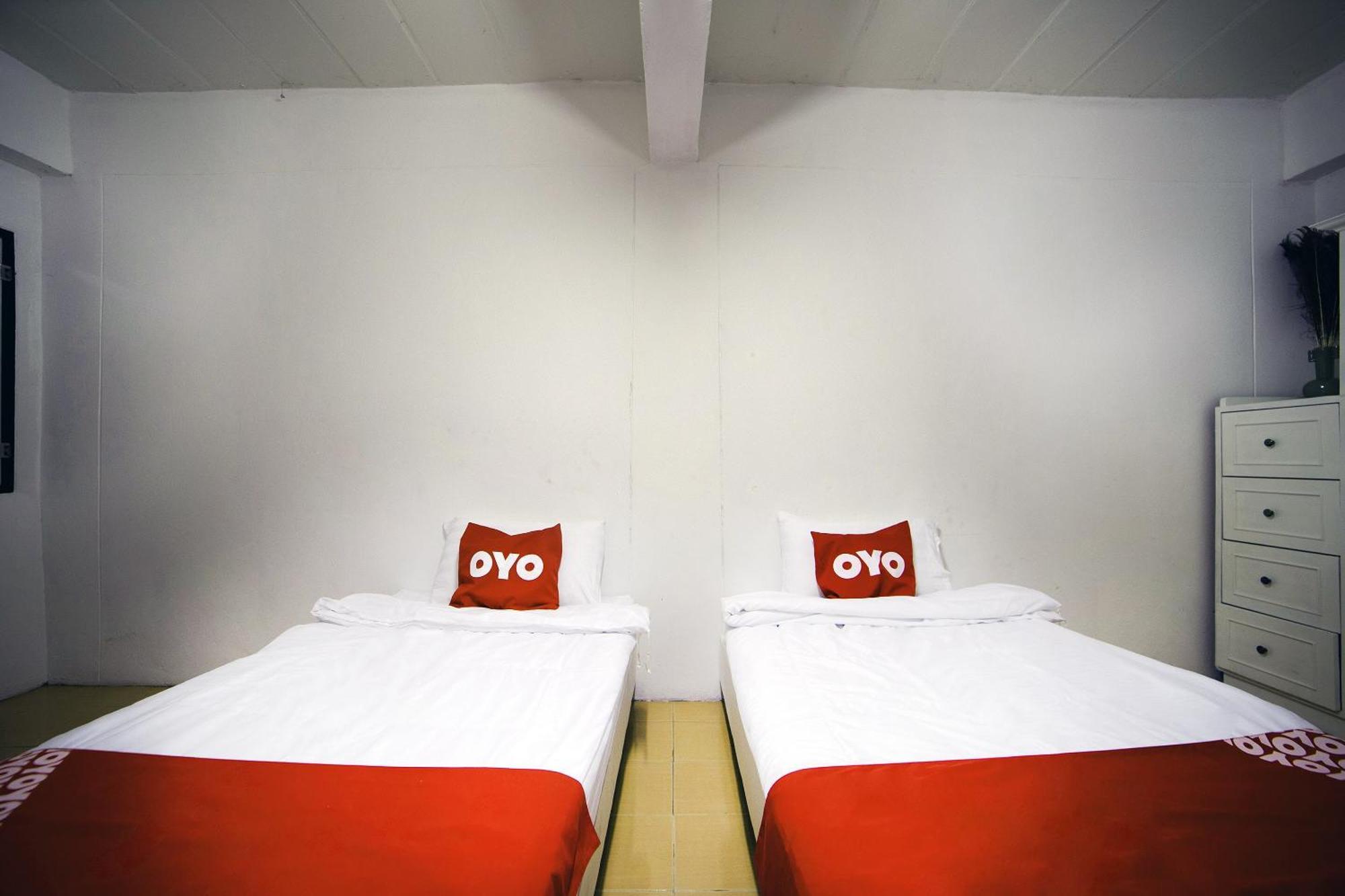 Oyo 560 Chang Suvarnabhumi Albergue
