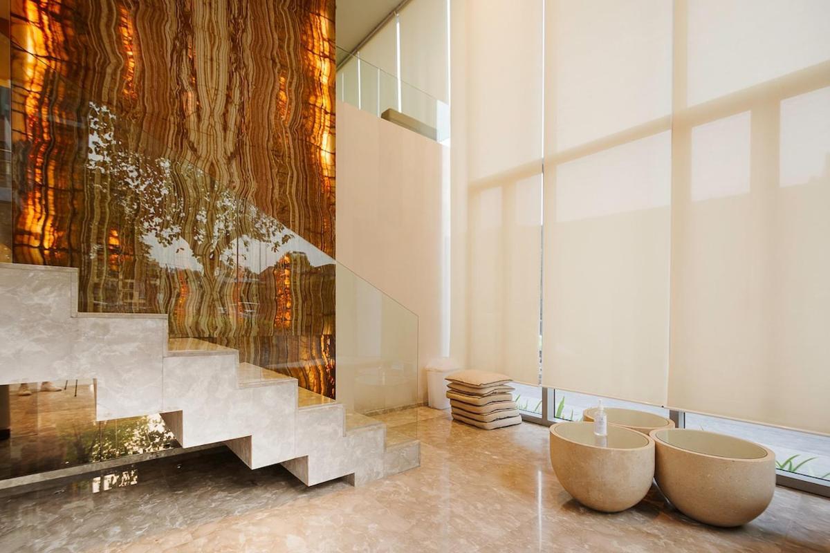 Luxe With Pool, Gym, Sauna * Bangkok